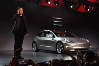 Илон Маск, презентация Tesla Model 3