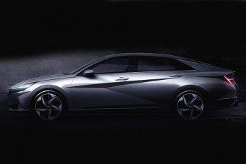 2021 Hyundai Elantra ( )