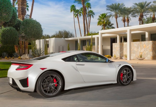 2017 Acura NSX