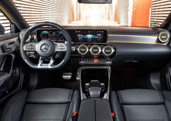 2019 Mercedes-AMG 35 A