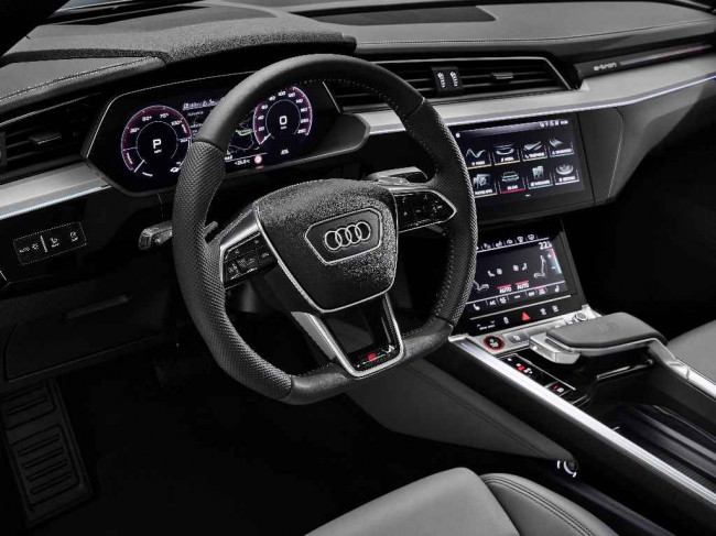 2022 Audi e-tron S, 2022 Audi e-tron S Sportback