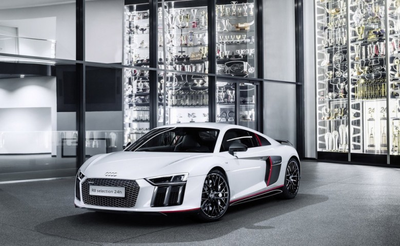 Audi R8 Coupe V10 plus selection 24h