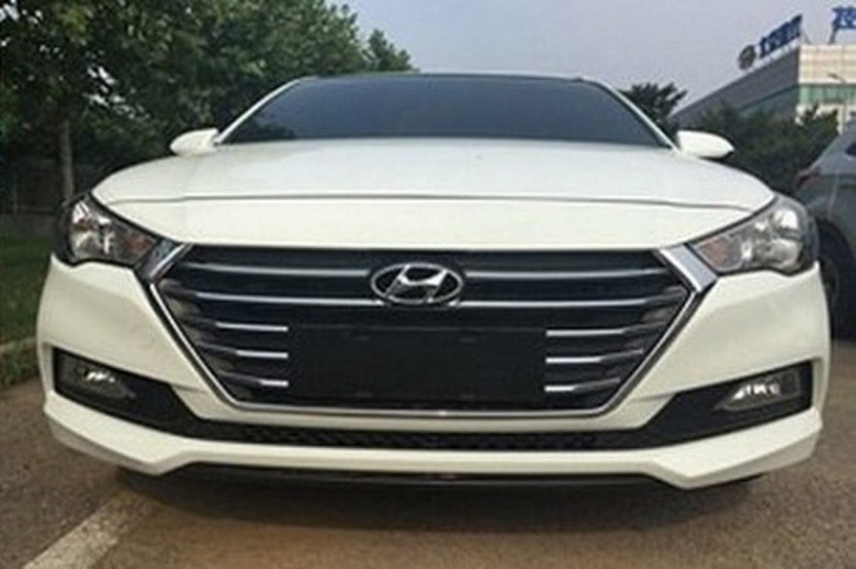 2017 Hyundai Verna ( )