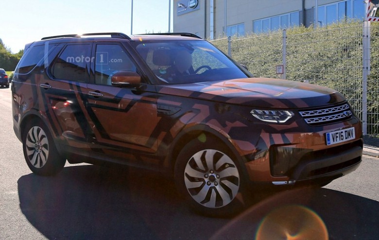 2017 Land Rover Discovery ( )