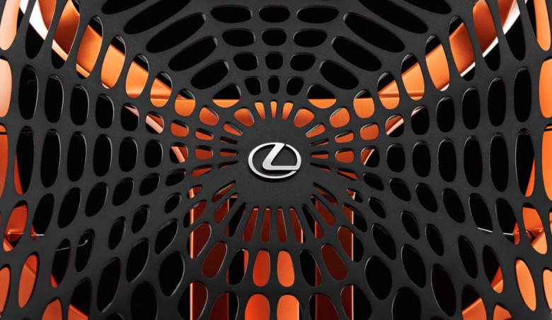   Lexus (Kinetic Seat)