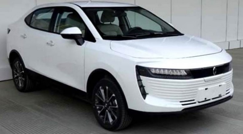 Ora iQ5 ( )
