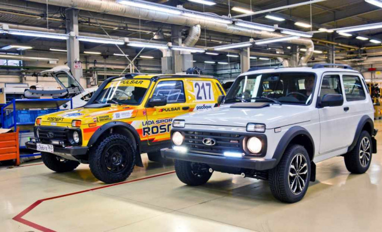 2025 Lada Niva Sport (: )