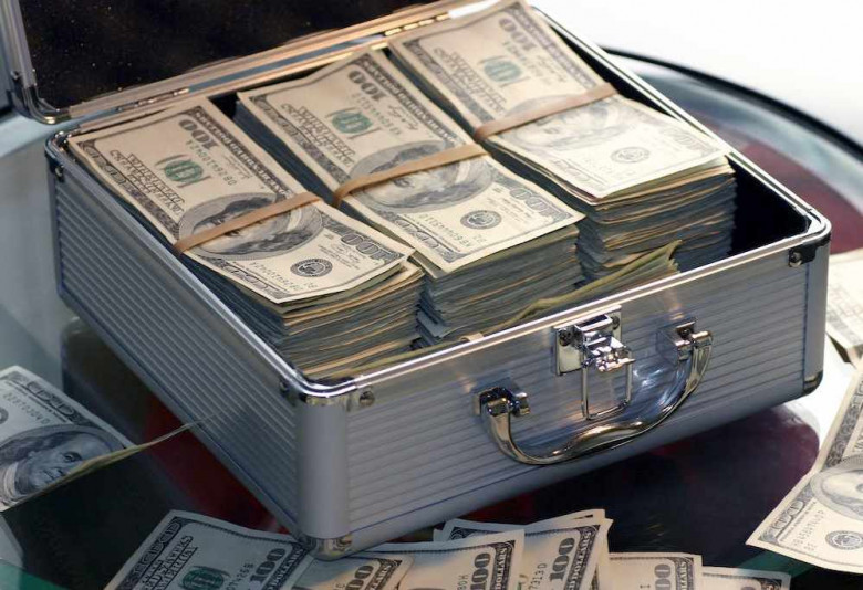 Деньги (Фото: Pixabay.com)