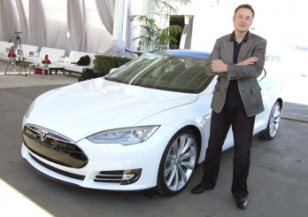 Илон Маск, глава Tesla Motors