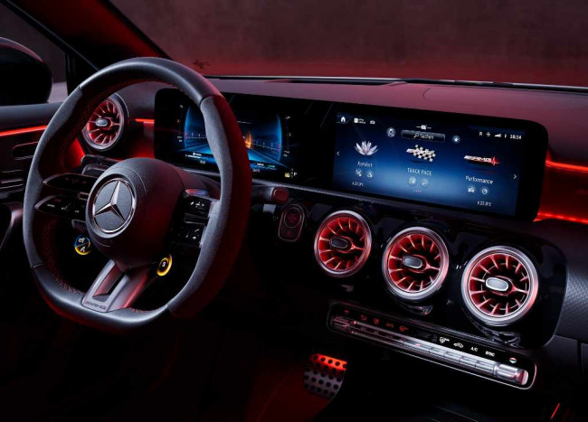 2023 Mercedes-Benz A-class