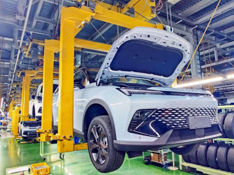 2023 BAIC X55